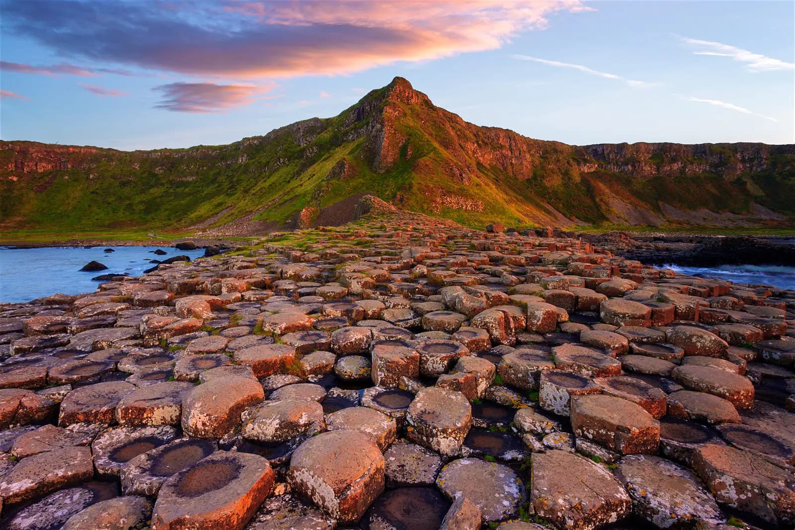 Discover the Giant's Causeway 'The Eighth Wonder Of The World'